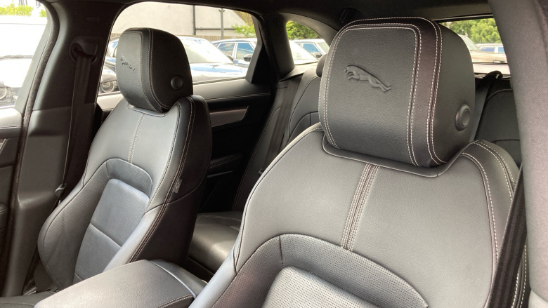 Jaguar F-Pace 2.0 D200 R-Dynamic S 5dr Auto AWD Diesel Estate